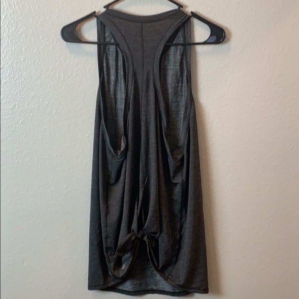 Lululemon gray tank top